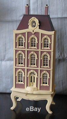 french dolls house