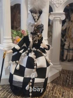 1/12 Artisan Masquerade Ball Porcelin Dolls House Doll. 15cm In Height
