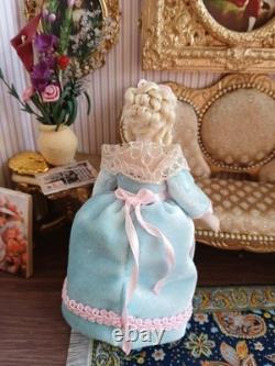 1/12 Artisan Porcelin Child Doll's House Doll. 9cm Height