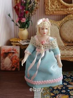 1/12 Artisan Porcelin Child Doll's House Doll. 9cm Height