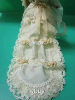 1 12 Bride Handmade Dolls House Miniature