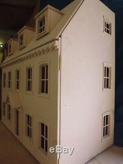 1/12 Dolls House Radcliff House 6 rooms 30 Kit by Dolls House Direct