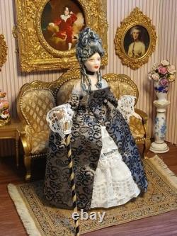 1/12 Exquisite Artisan Porcelain Doll's House Doll