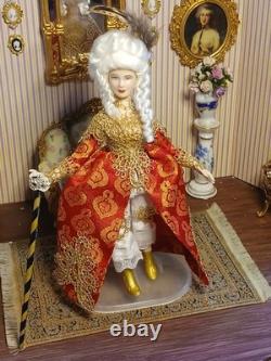 1/12 Exquisite Artisan Porcelain Doll's House Doll