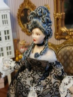 1/12 Exquisite Artisan Porcelain Doll's House Doll