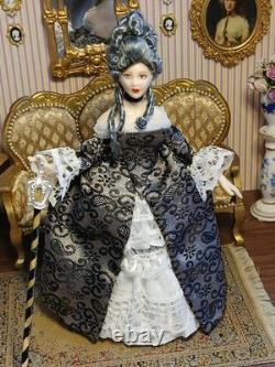 1/12 Exquisite Artisan Porcelain Doll's House Doll