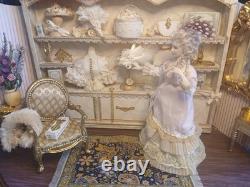 1/12 Exquisite Artisan Porcelin Doll's House Doll