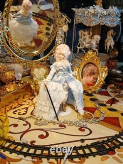 1/12 Exquisite Artisan Porcelin Doll's House Doll