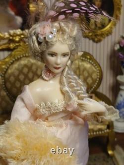 1/12 Exquisite Artisan Porcelin Doll's House Doll