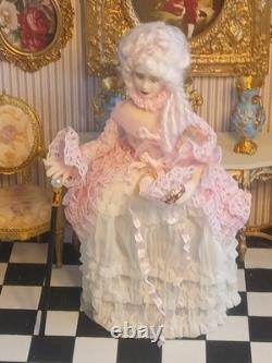 1/12 Exquisite Artisan Porcelin Doll's House Doll