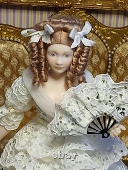 1/12 Exquisite Artisan Porcelin Doll's House Doll