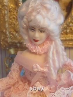 1/12 Exquisite Artisan Porcelin Doll's House Doll