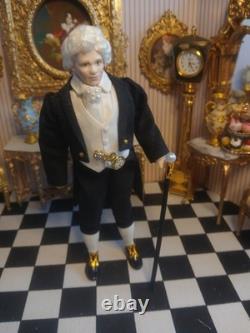 1/12 Exquisite Artisan Porcelin Doll's House Doll