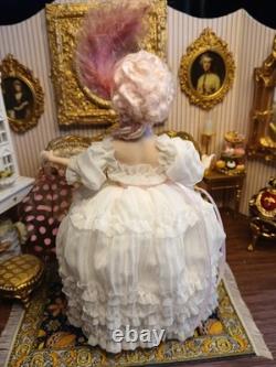 1/12 Exquisite Artisan Porcelin Doll's House Doll