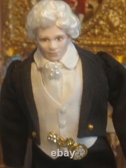 1/12 Exquisite Artisan Porcelin Doll's House Doll