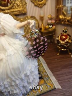 1/12 Exquisite Artisan Porcelin Doll's House Doll