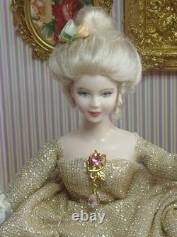 1/12 Exquisite Artisan Porcelin Doll's House Doll