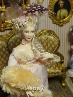 1/12 Exquisite Artisan Porcelin Doll's House Doll