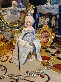 1/12 Exquisite Artisan Porcelin Doll's House Doll