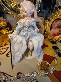1/12 Exquisite Artisan Porcelin Doll's House Doll