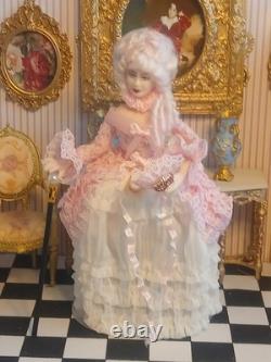 1/12 Exquisite Artisan Porcelin Doll's House Doll