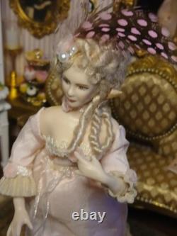 1/12 Exquisite Artisan Porcelin Doll's House Doll