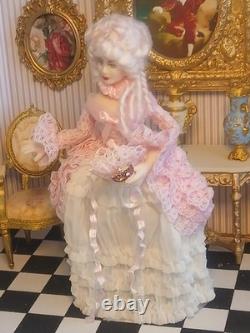 1/12 Exquisite Artisan Porcelin Doll's House Doll
