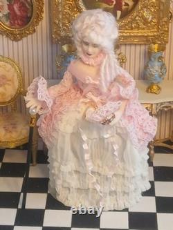 1/12 Exquisite Artisan Porcelin Doll's House Doll
