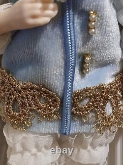 1/12 Exquisite Artisan Porcelin Doll's House Doll. Louis XV1? Style