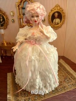 1/12 Exquisite Artisan Porcelin Dolls House Doll