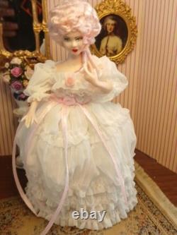 1/12 Exquisite Artisan Porcelin Dolls House Doll