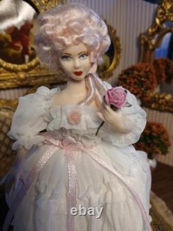 1/12 Exquisite Artisan Porcelin Dolls House Doll
