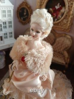 1/12 Exquisite Artisan Porcelin Dolls House Doll. Beautiful