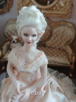 1/12 Exquisite Artisan Porcelin Dolls House Doll. Beautiful