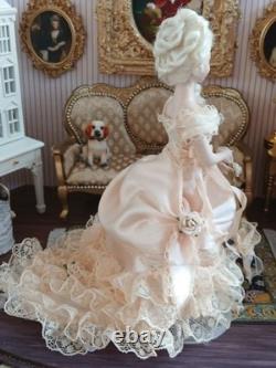 1/12 Exquisite Artisan Porcelin Dolls House Doll. Beautiful
