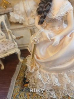 1/12 Exquisite Artisan Porcelin Dolls House Doll. Beautiful