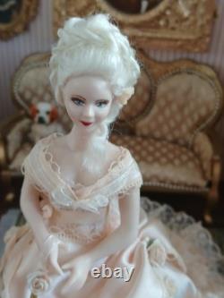 1/12 Exquisite Artisan Porcelin Dolls House Doll. Beautiful