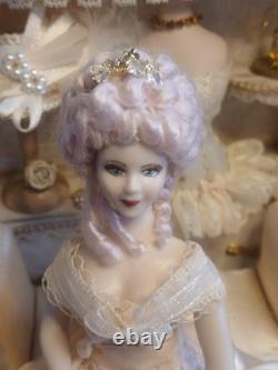 1/12 Exquisite Artisan Porcelin Dolls House Doll. Beautiful