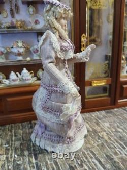 1/12 Exquisite Artisan Victorian Porcelin Dolls House Doll