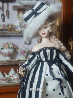 1/12 Exquisite Porcelin Dolls House Doll. 15cm In Height