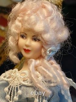 1/12 Porcelin Dolls House Beautiful Doll. Global Shipping