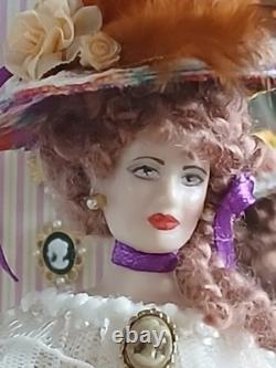 1/12 Porcelin Dolls House Doll