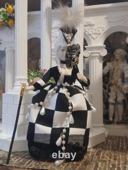 1/12 Porcelin Dolls House Doll