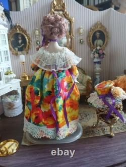 1/12 Porcelin Dolls House Doll