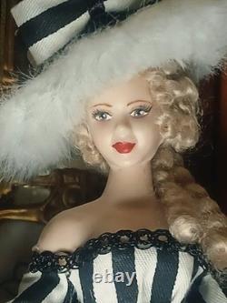 1/12 Porcelin Dolls House Doll