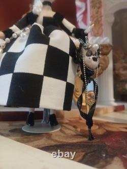 1/12 Porcelin Dolls House Doll