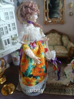 1/12 Porcelin Dolls House Doll