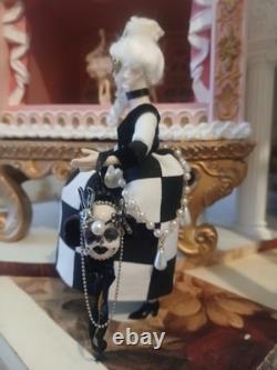 1/12 Porcelin Dolls House Doll