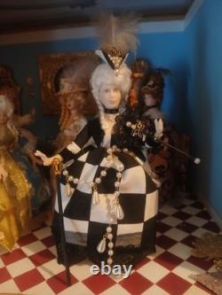 1/12 Porcelin Dolls House Doll