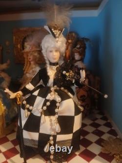 1/12 Porcelin Dolls House Doll